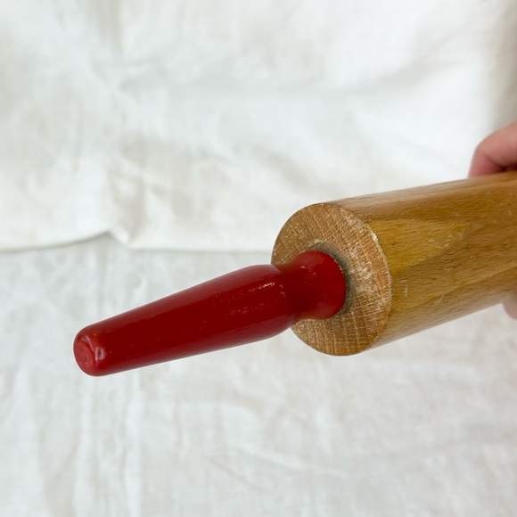 Vintage Farmhouse Wooden Rolling Pin Red Painted Handles - Picture 5 of 10